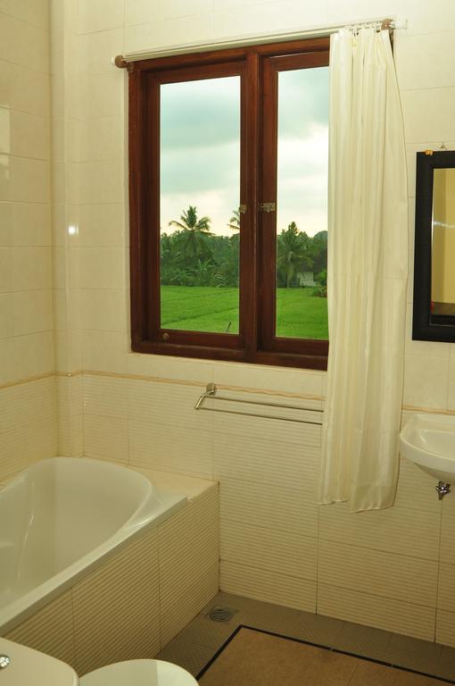 Guest house Three Dewi's